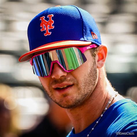 sunglasses pro baseball players wear
